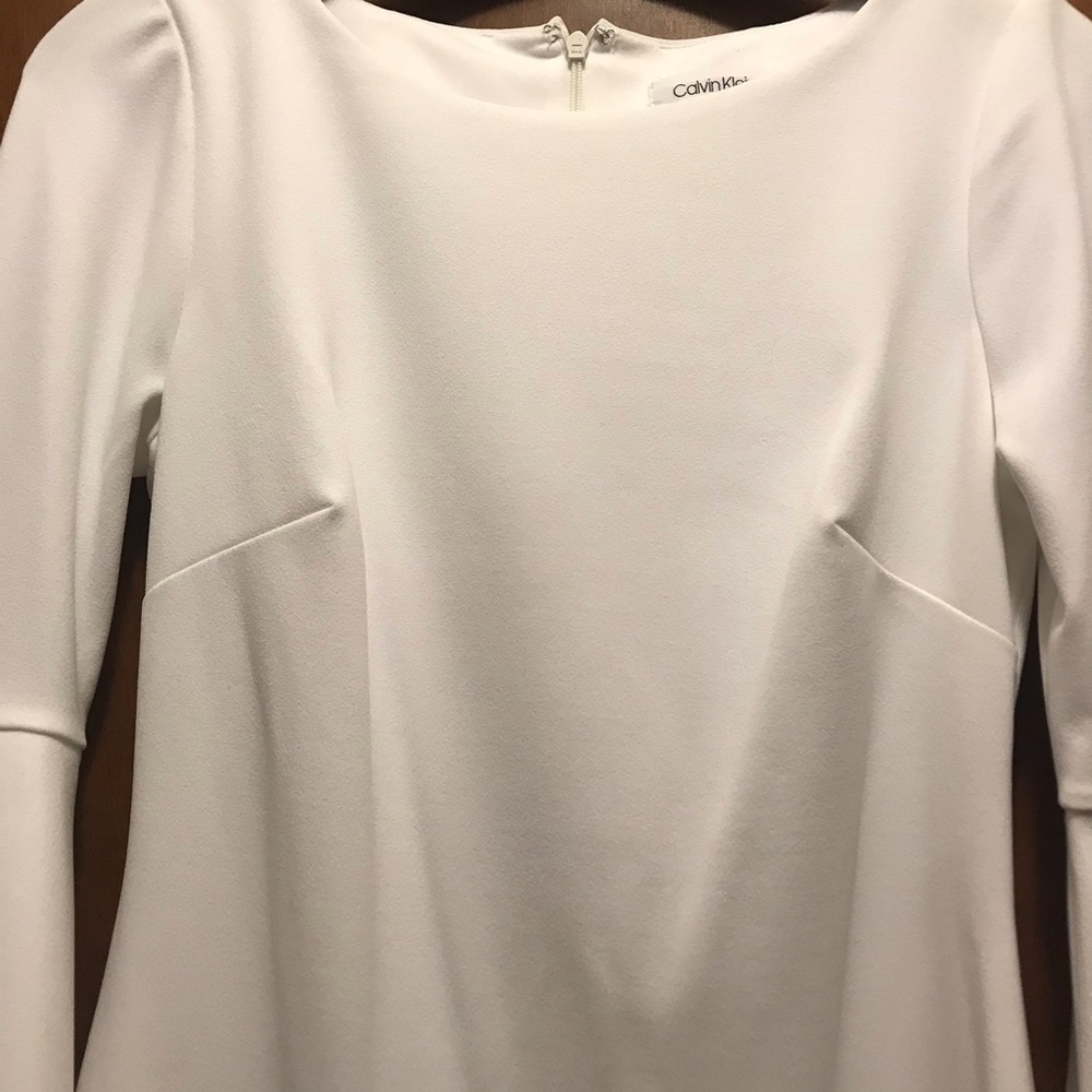White Calvin Klein knee-length dress. - Picture 4 of 7